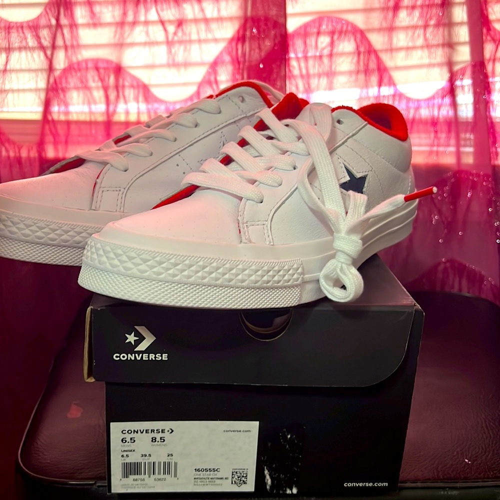 New Converse One Star - Picture 2 of 3